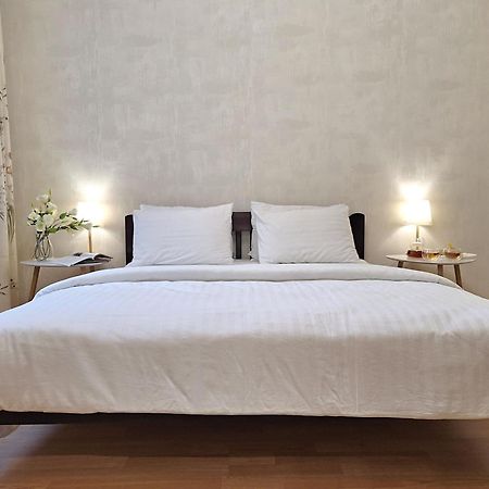 Однокімна Квартира Біля Каштанової Алеї У Центрі Полтави Мережа Alexapartments Документи Для Відряджень Безконтатне Заселення 24-7 Poltawa Exterior foto